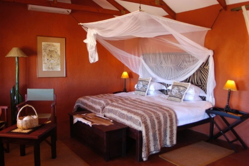 Bagatelle Kalahari Game Lodge 002